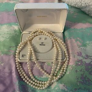 Kohls Pearl Necklace and Earrings